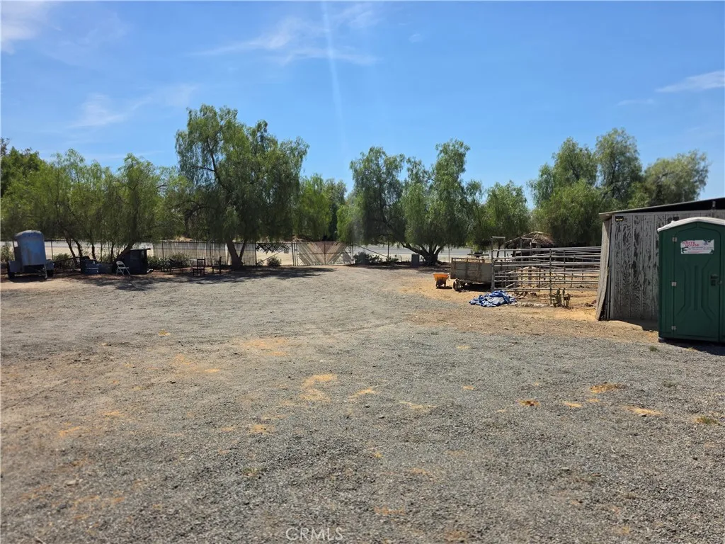 18251 Northstar Avenue, Riverside, California 92508 home-pic-29