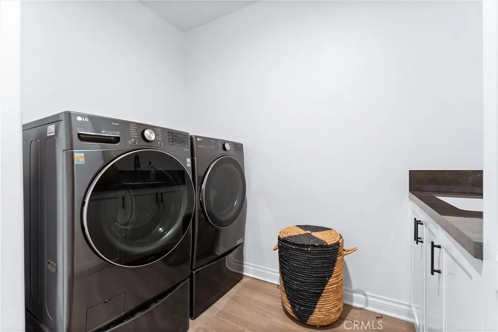 927 E Avocado Crest Road, La Habra Heights, California 90631 home-pic-38