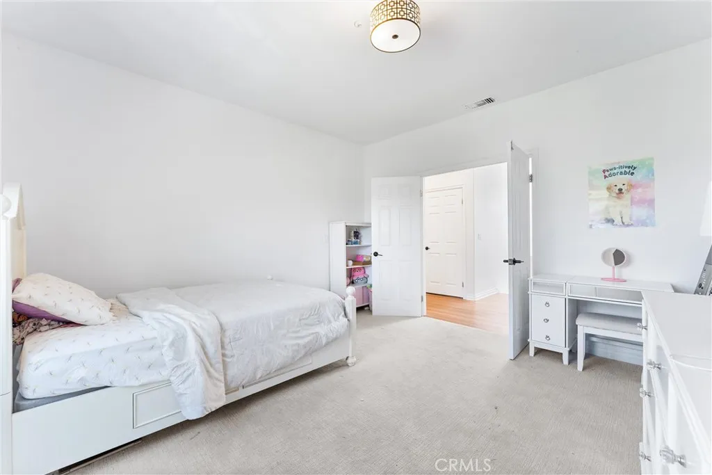 927 E Avocado Crest Road, La Habra Heights, California 90631 home-pic-26