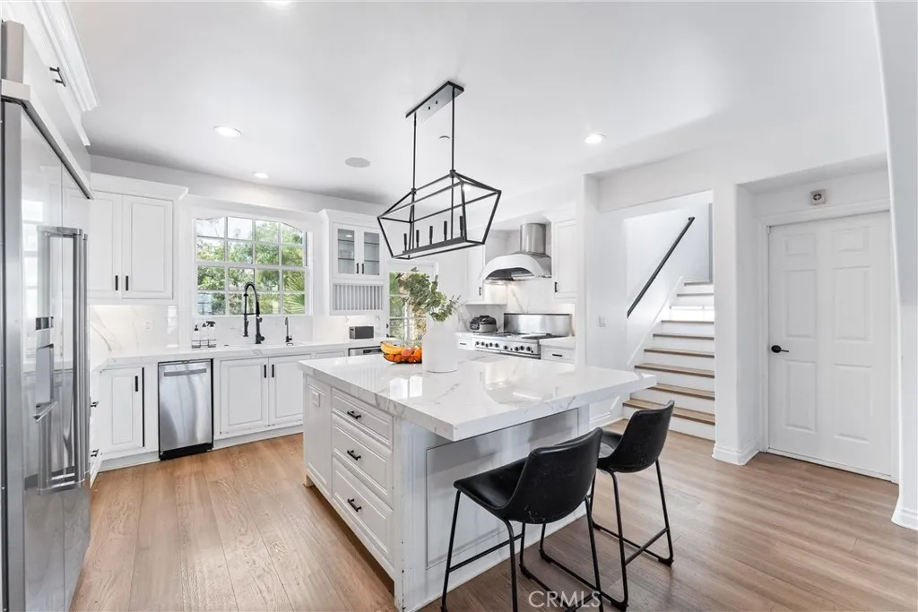 927 E Avocado Crest Road, La Habra Heights, California 90631 home-pic-14