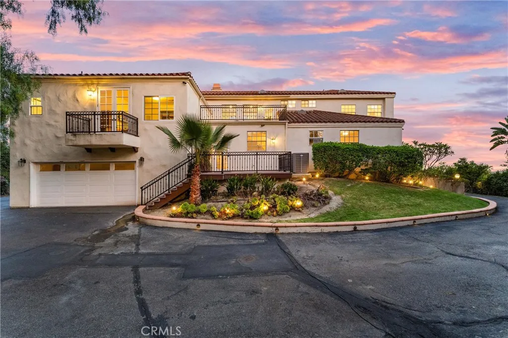 927 E Avocado Crest Road, La Habra Heights, California 90631 home-pic-1