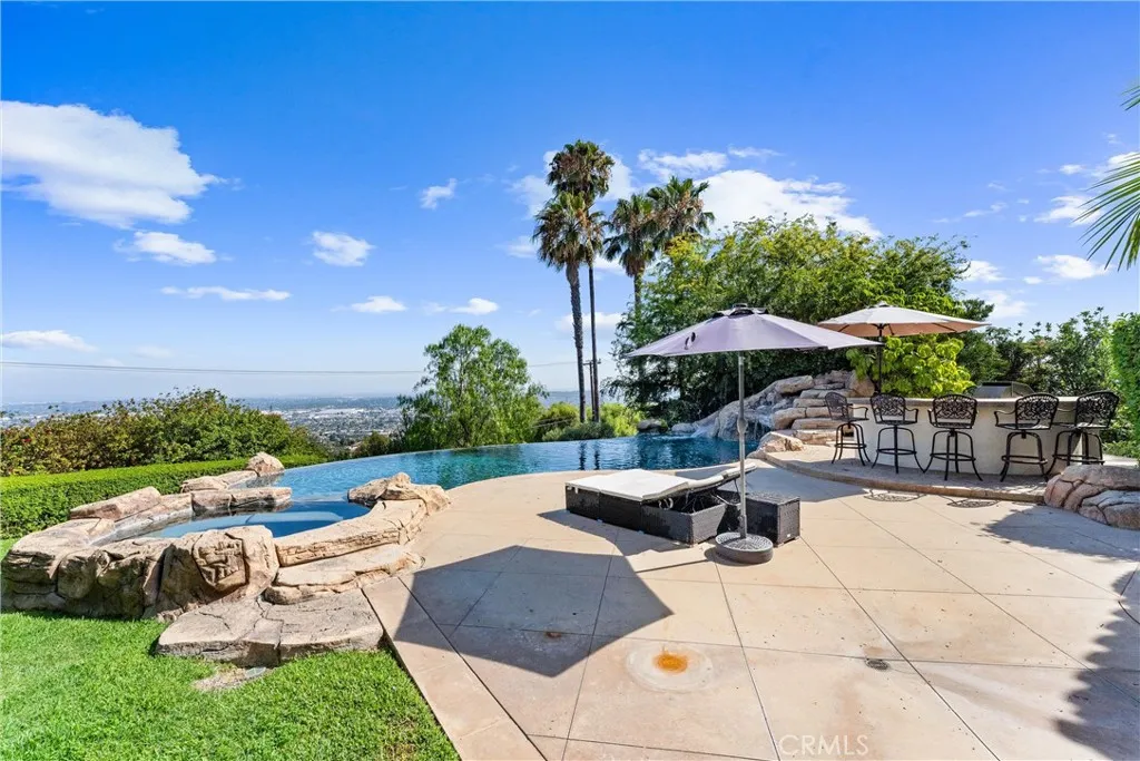 927 E Avocado Crest Road, La Habra Heights, California 90631 home-pic-48