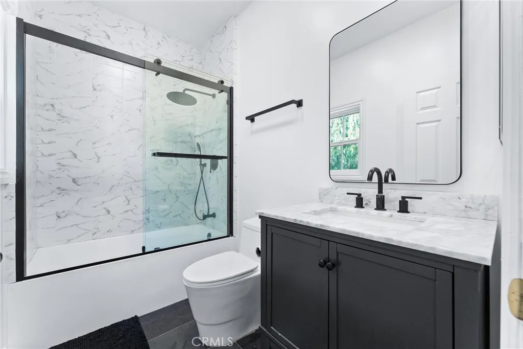 927 E Avocado Crest Road, La Habra Heights, California 90631 home-pic-36