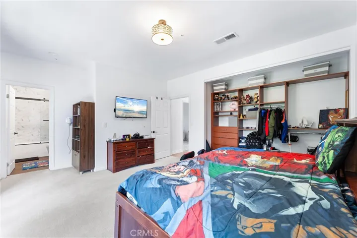 927 E Avocado Crest Road, La Habra Heights, California 90631