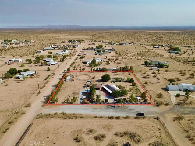 14221 Tumbleweed Road, Phelan, California 92371