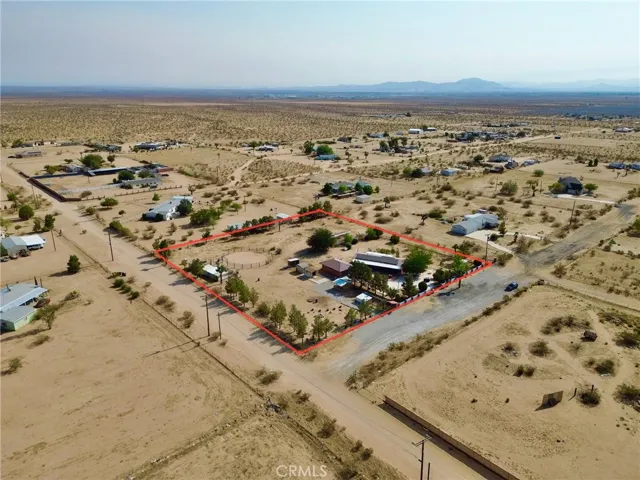 14221 Tumbleweed Road, Phelan, California 92371