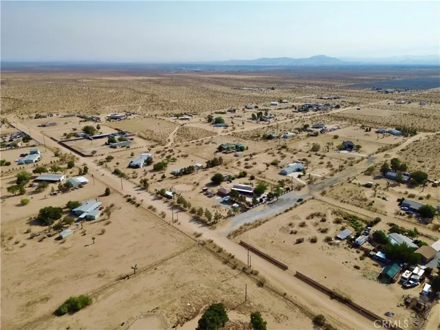 14221 Tumbleweed Road, Phelan, California 92371