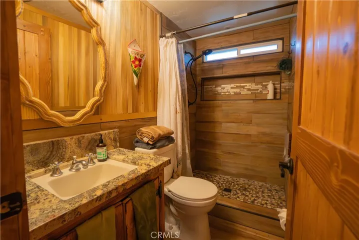 14221 Tumbleweed Road, Phelan, California 92371