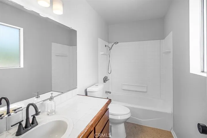 10587 Danbury Avenue, Bloomington, California 92316