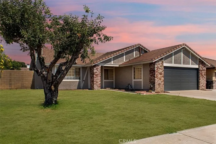 10587 Danbury Avenue, Bloomington, California 92316