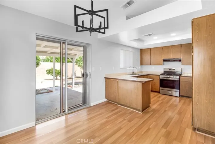 10587 Danbury Avenue, Bloomington, California 92316