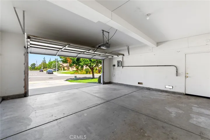 9302 Meadow Lane, Riverside, California 92508