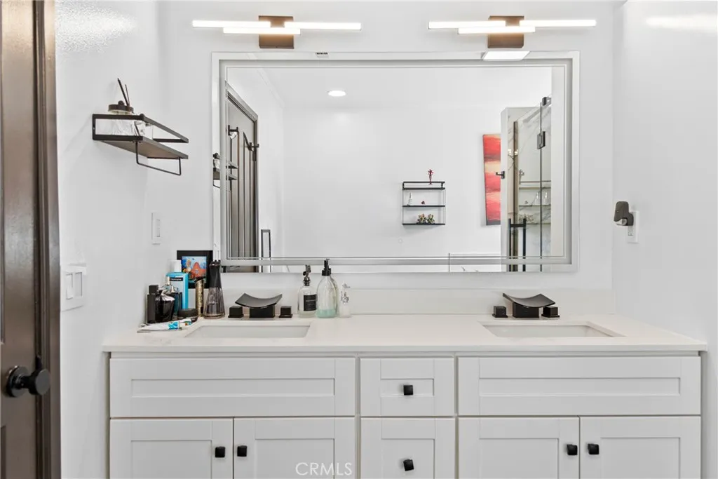 8352 Otto Street, Downey, California 90240 home-pic-26