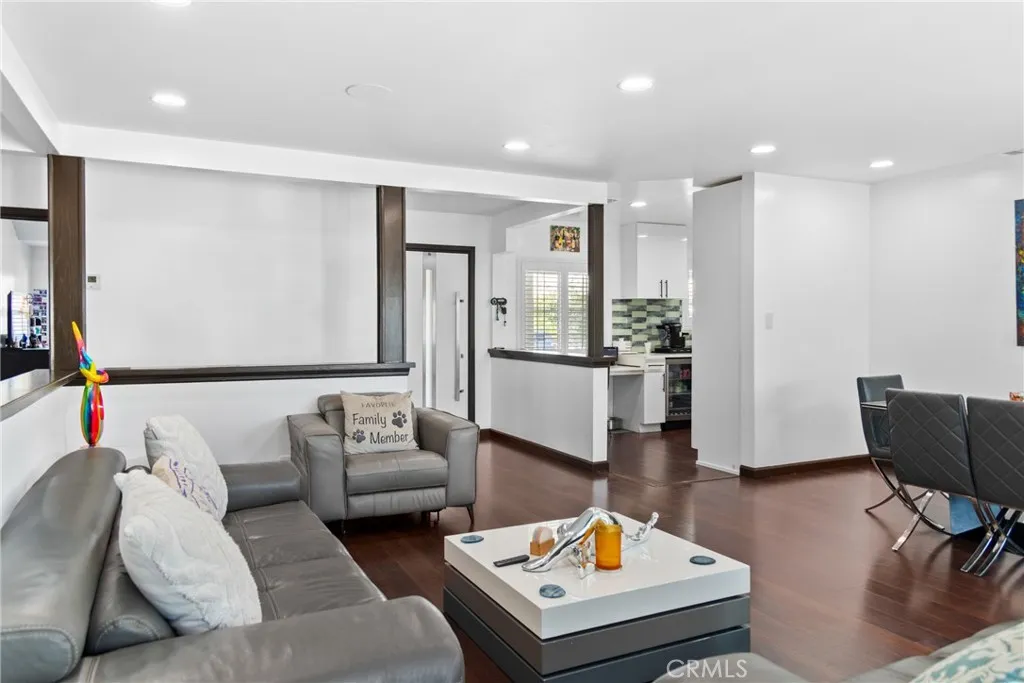 8352 Otto Street, Downey, California 90240 home-pic-7