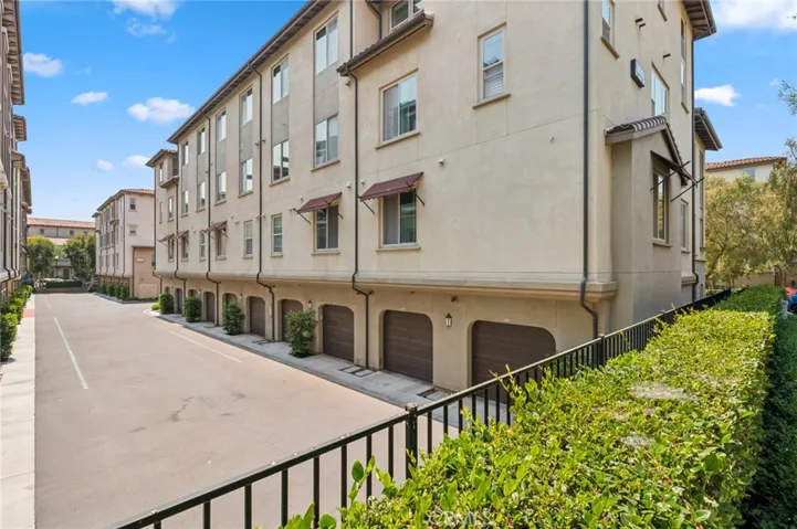 106 Neptune, Irvine, California 92618