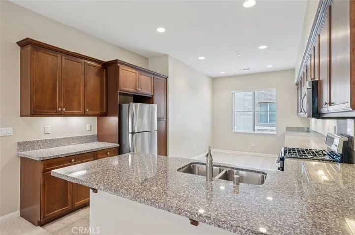 106 Neptune, Irvine, California 92618