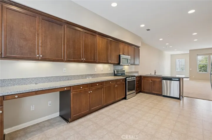106 Neptune, Irvine, California 92618