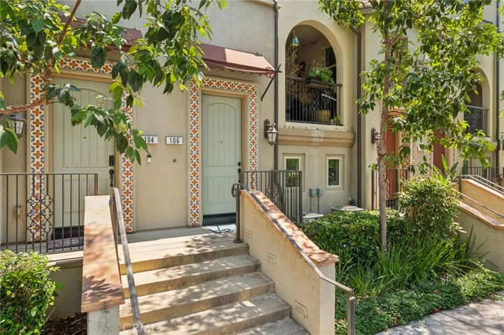 106 Neptune, Irvine, California 92618