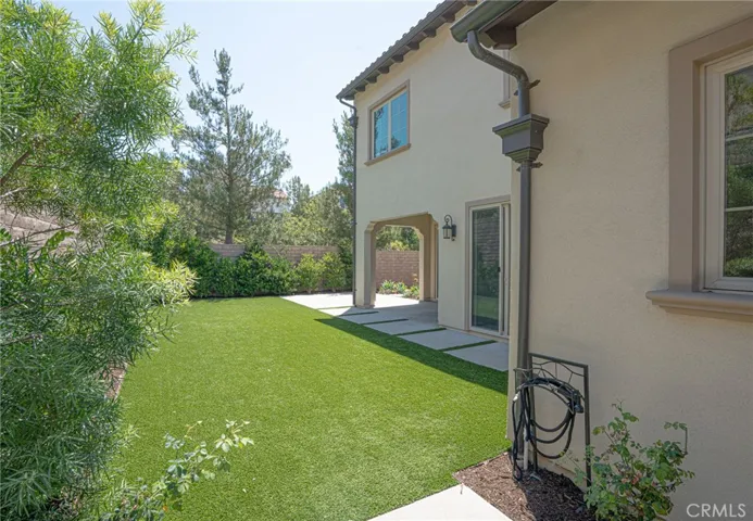 67 Tundra, Irvine, California 92602