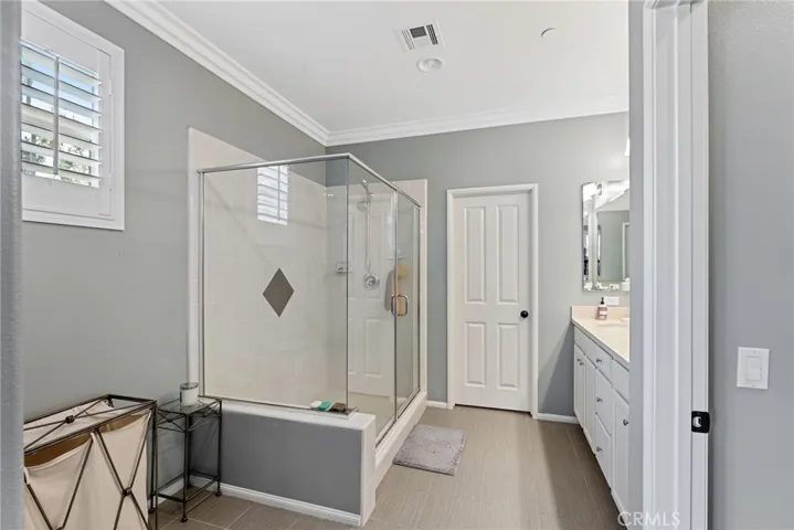15955 Symphony Lane, Fontana, California 92336