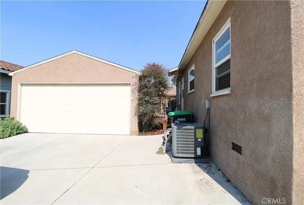 622 Center Street, Costa Mesa, California 92627 home-pic-11