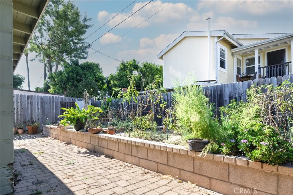 622 Center Street, Costa Mesa, California 92627 home-pic-21