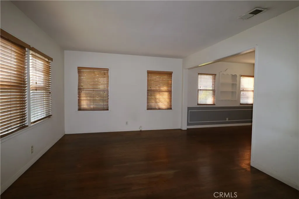 622 Center Street, Costa Mesa, California 92627 home-pic-3