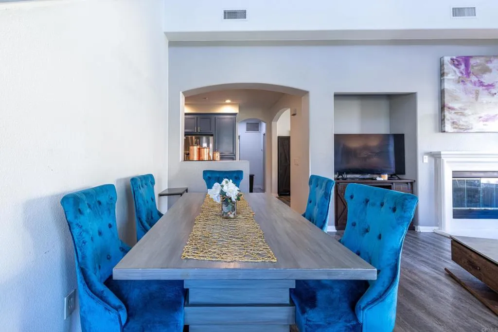 2772 Piantino Circle, San Diego, California 92108 home-pic-5