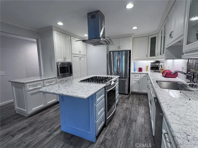 17537 Cerro Vista Drive, Yorba Linda, California 92886