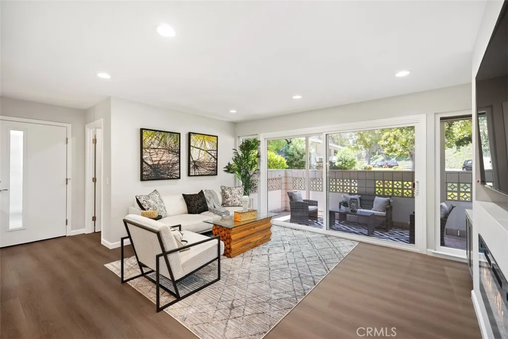 476 Calle Cadiz A, Laguna Woods, California 92637 home-pic-13