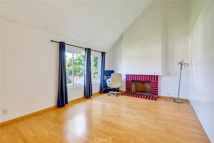 21308 Moneta Avenue, Carson, California 90745