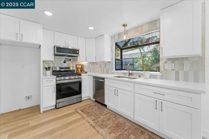5040 Silverado Dr, Fairfield, California 94534