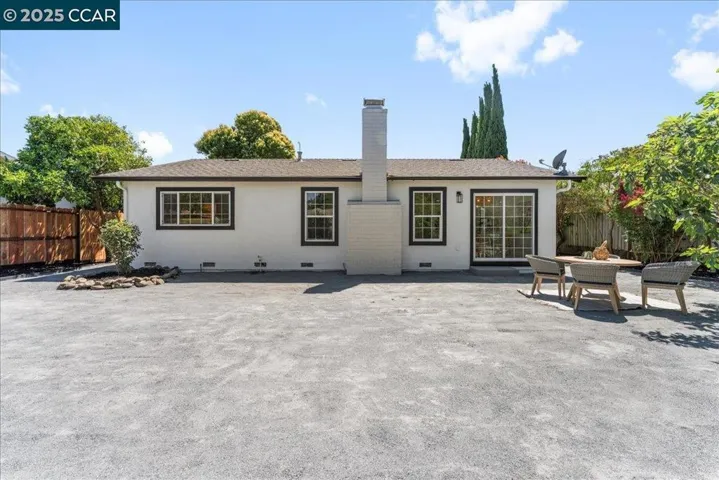 5040 Silverado Dr, Fairfield, California 94534