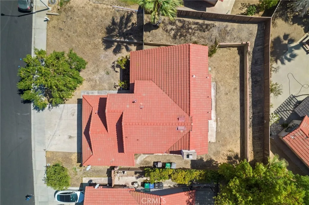 24735 Thornberry Circle, Moreno Valley, California 92557 home-pic-37