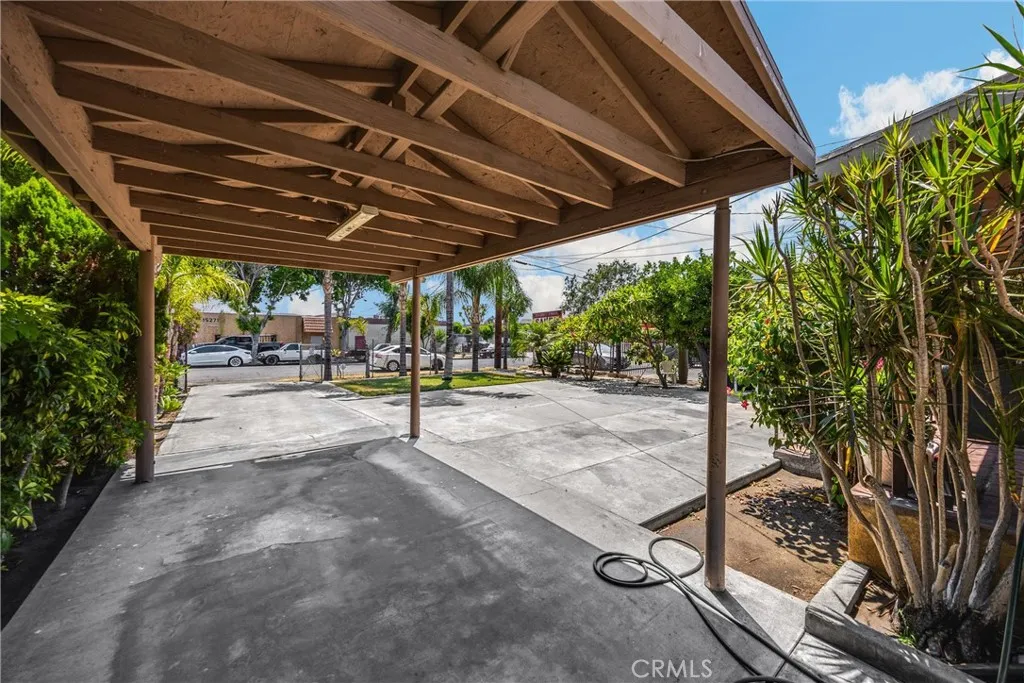 15278 Boyle Avenue, Fontana, California 92337 home-pic-8