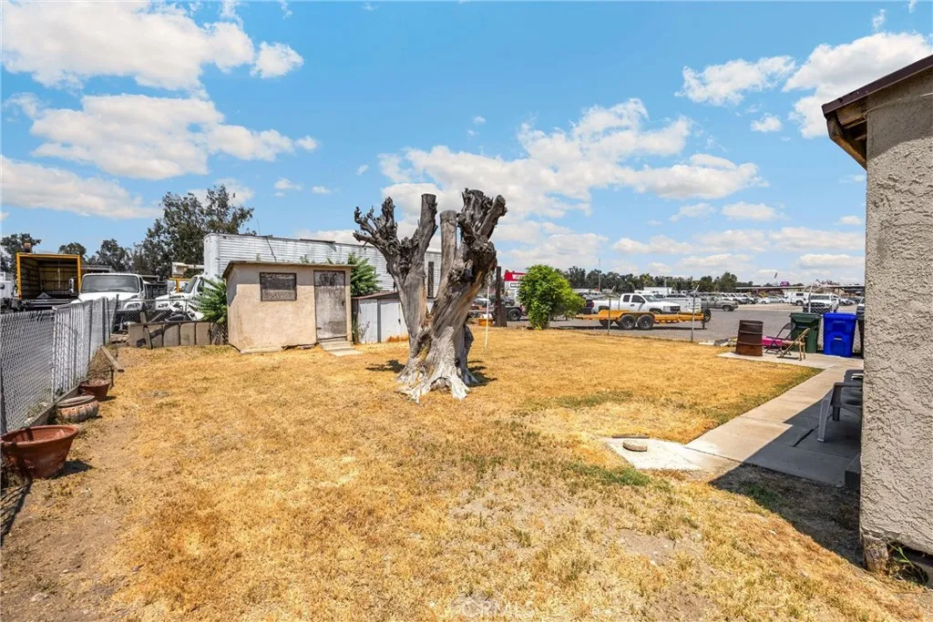 15278 Boyle Avenue, Fontana, California 92337 home-pic-37