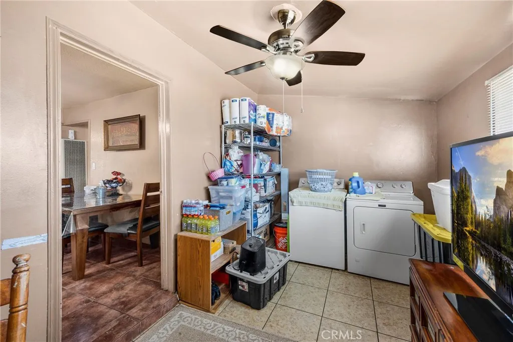 15278 Boyle Avenue, Fontana, California 92337 home-pic-25