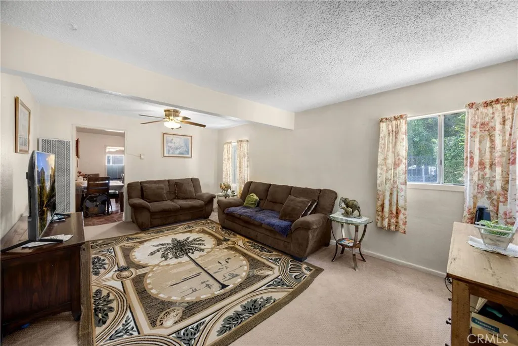 15278 Boyle Avenue, Fontana, California 92337 home-pic-15