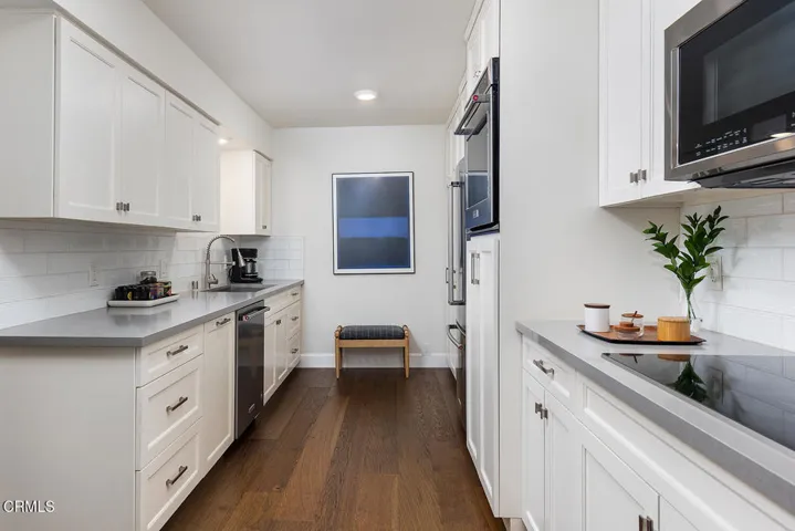 190 Arroyo Terrace #204 022-mls