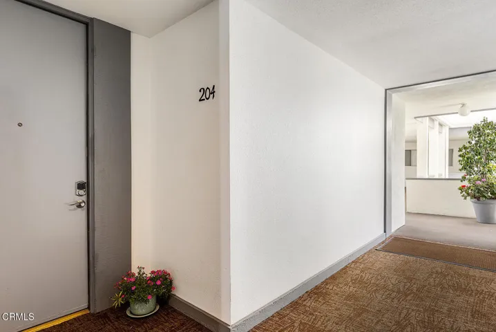 190 Arroyo Terrace #204 006-mls