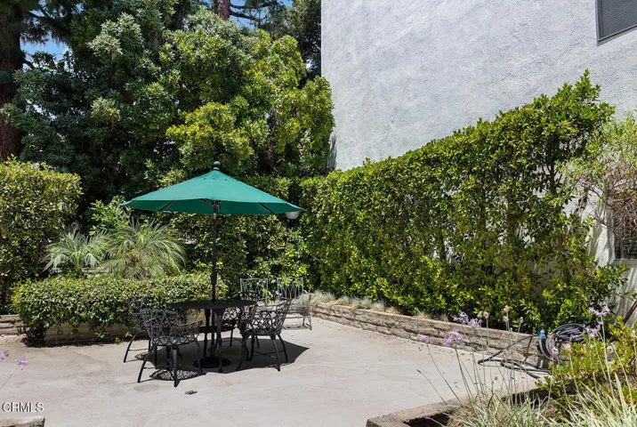 190 Arroyo Terrace #204 005-mls