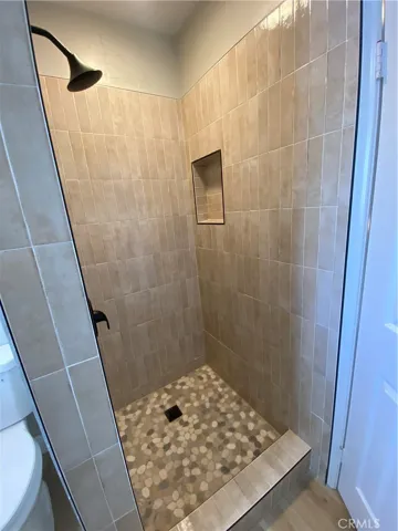 20912 Avis Avenue, Torrance, California 90503