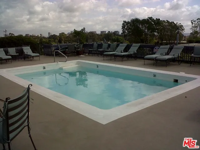 11730 W Sunset Boulevard, Los Angeles, California 90049