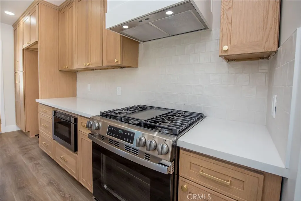 4218 E Elko Street, Long Beach, California 90814 home-pic-11