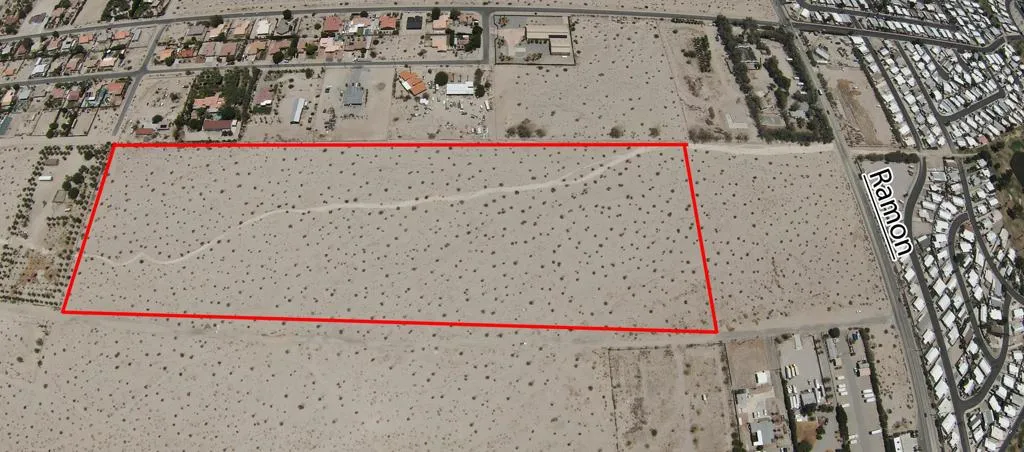Full Property with 30 Acre without Dimen