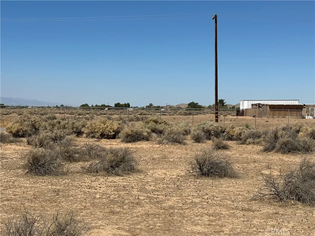 Western view of lot looking towards Joshua Road.