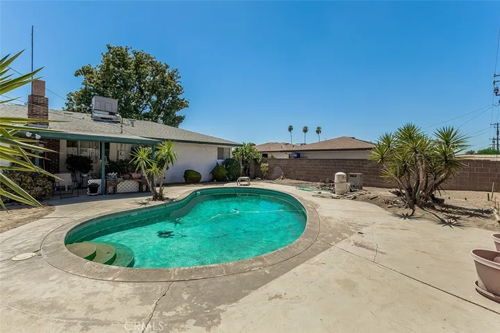 4747 E Clinton Avenue, Fresno, California 93703