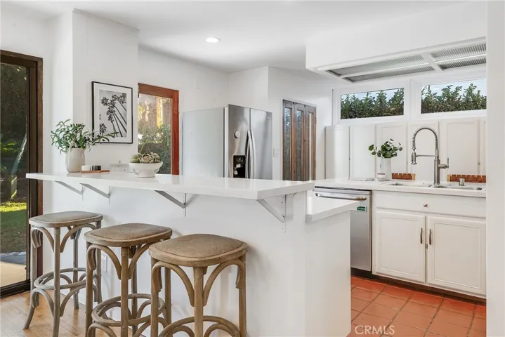 1616 Magnolia Avenue, Manhattan Beach, California 90266
