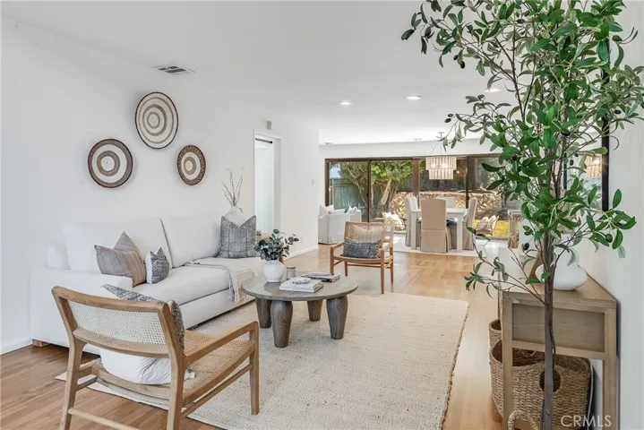 1616 Magnolia Avenue, Manhattan Beach, California 90266