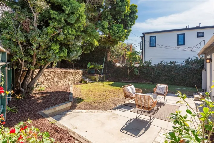 1616 Magnolia Avenue, Manhattan Beach, California 90266